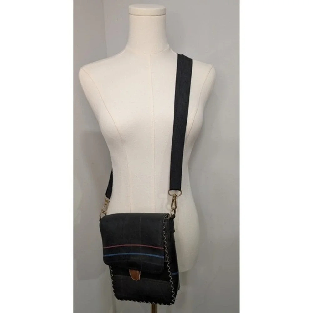 GANESHHIMAL Hand Woven Crossbody Bag Black Recycled Unique One of a Kind‎